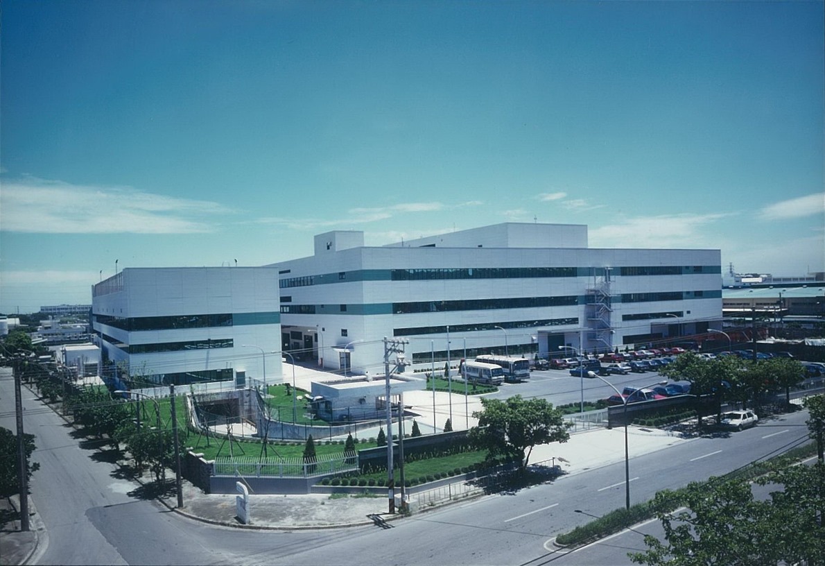 1996-Hsinchu_factory.jpg